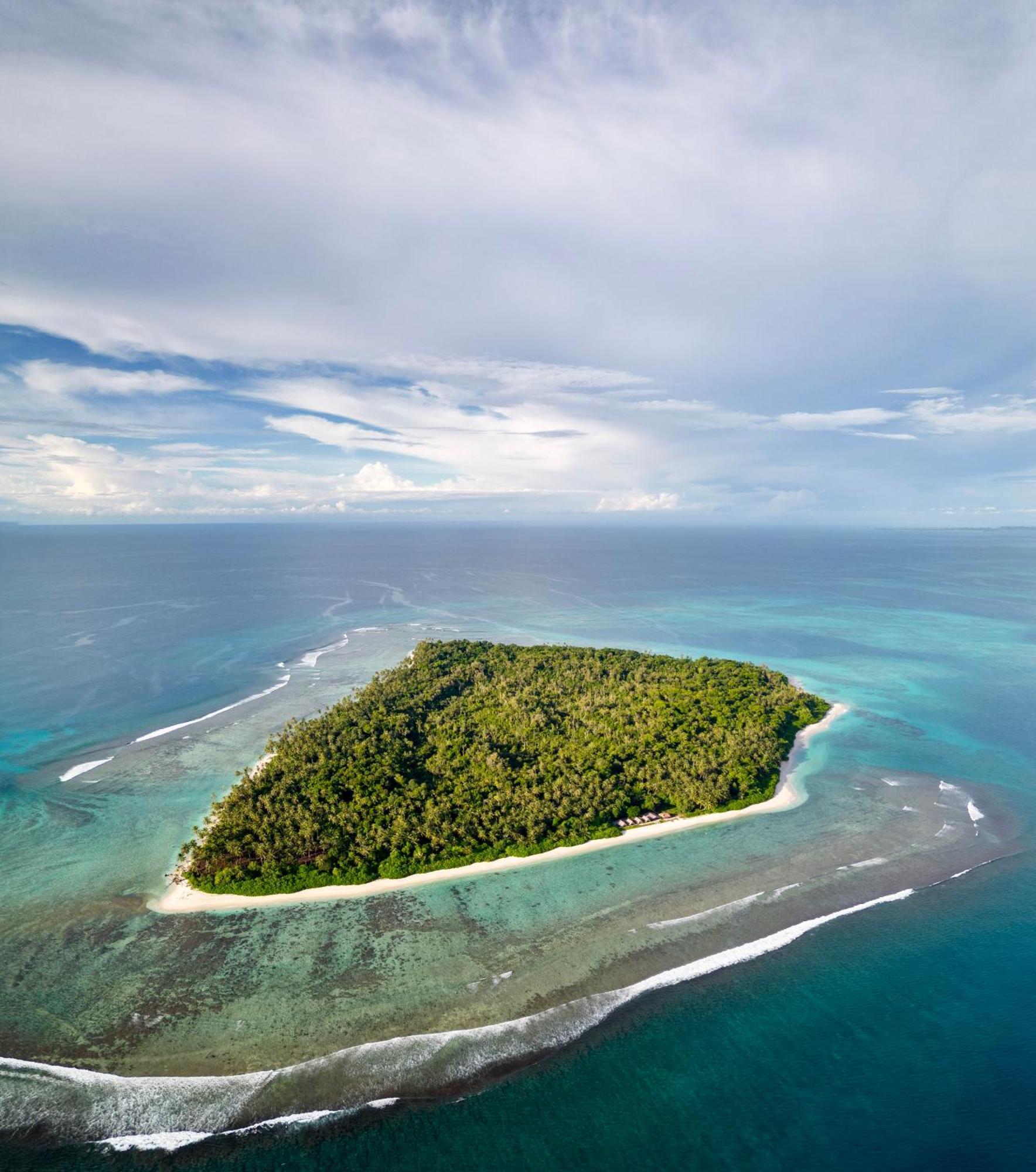 Ira Bungalows Pulau Banyak Alaban ภายนอก รูปภาพ