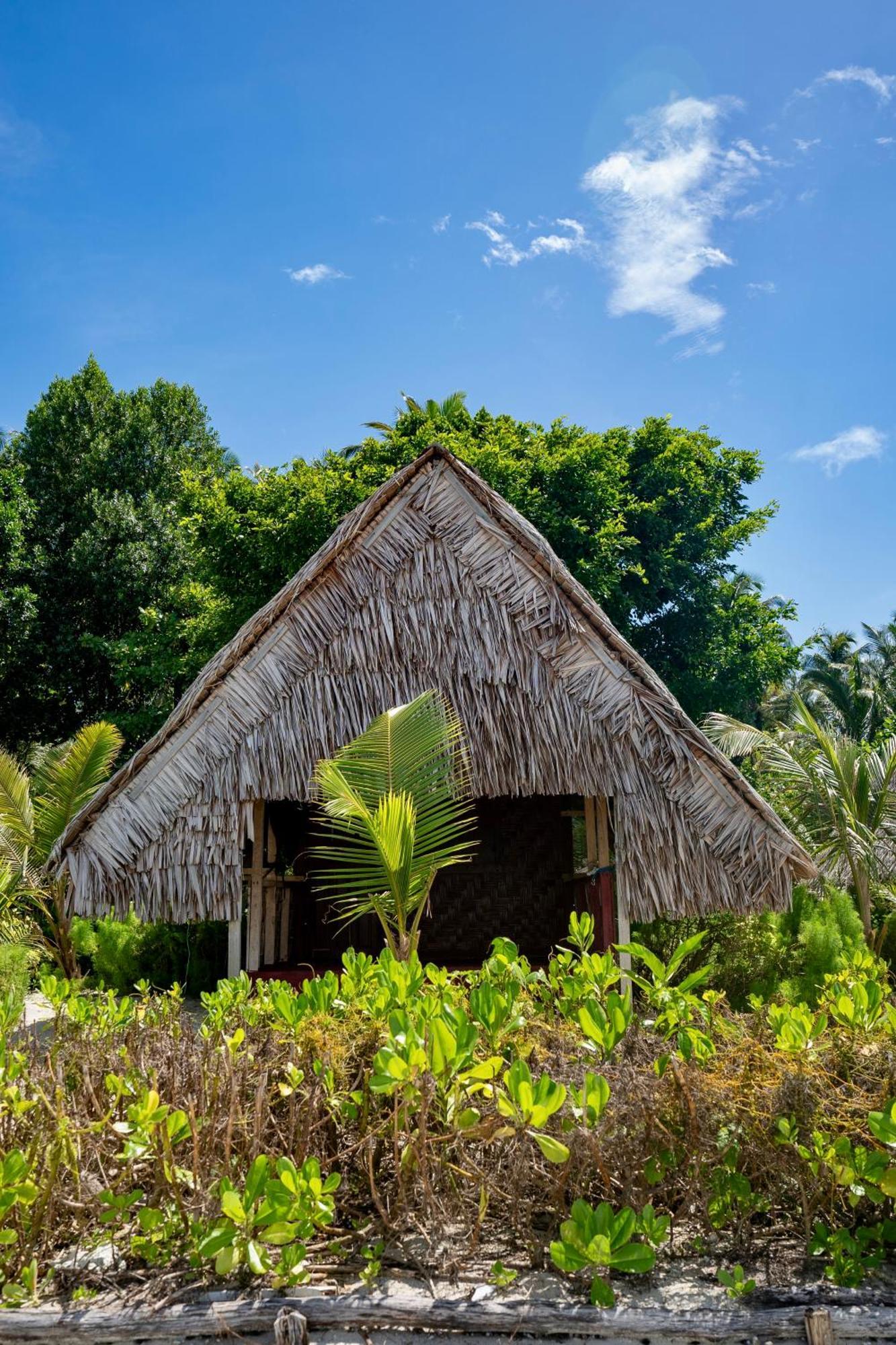 Ira Bungalows Pulau Banyak Alaban ภายนอก รูปภาพ