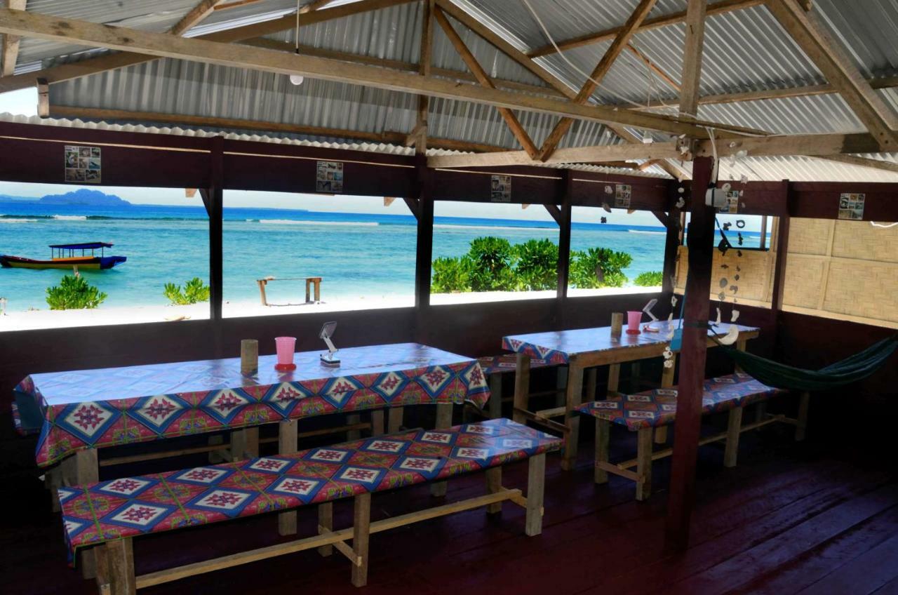 Ira Bungalows Pulau Banyak Alaban ภายนอก รูปภาพ