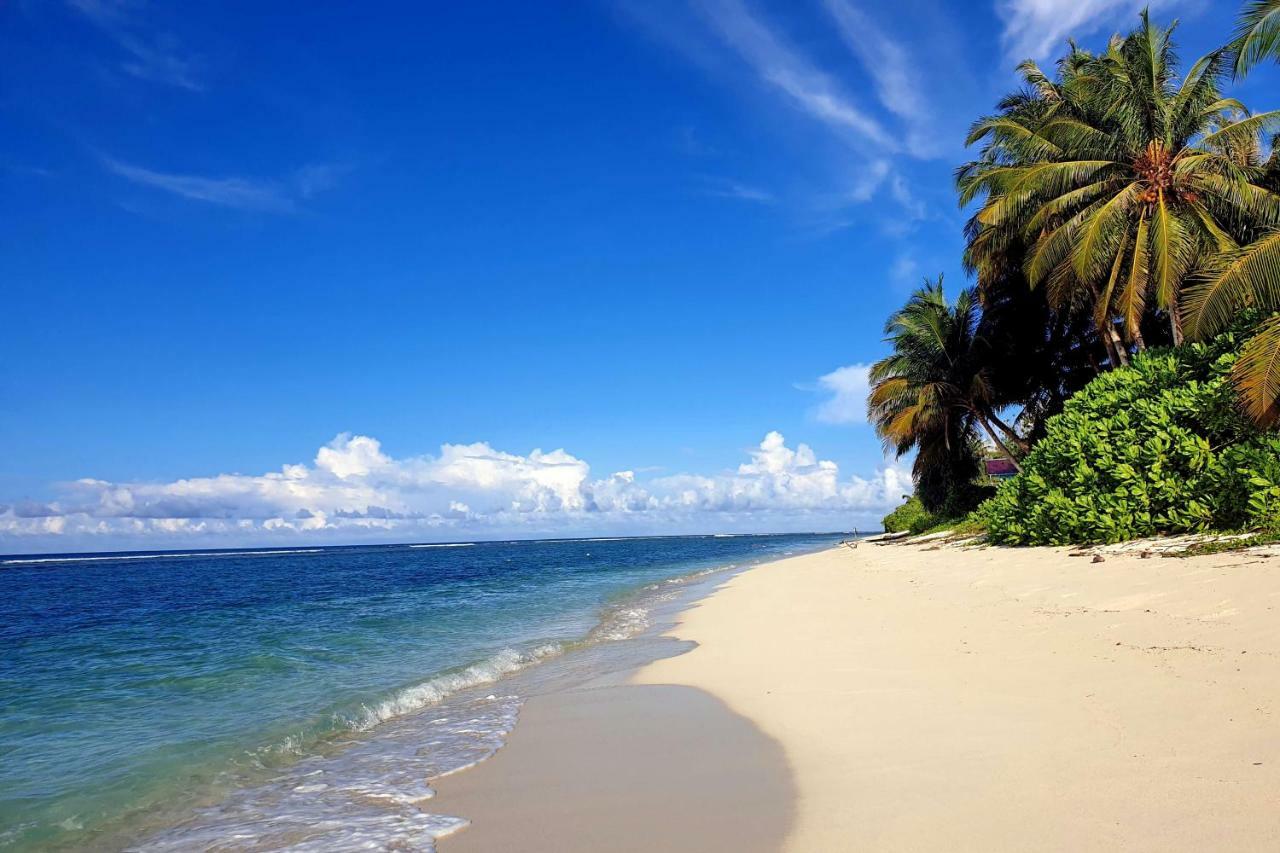 Ira Bungalows Pulau Banyak Alaban ภายนอก รูปภาพ